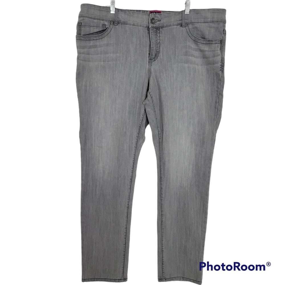TORRID Straight Leg Midrise Gray Jeans in 22R